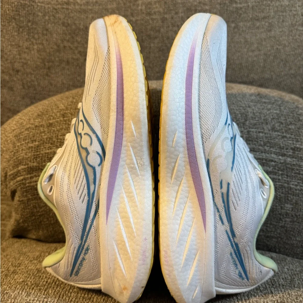 Saucony Ride 18 Women's White Running Shoes with Teal & Purple Accents Size 9.5 - Picture 6 of 11